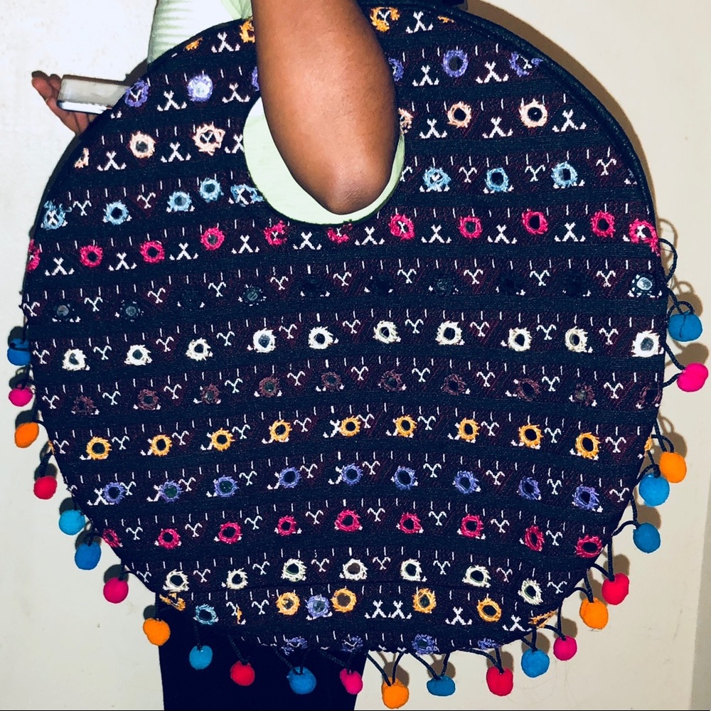 Purse - Picture 2 of 2